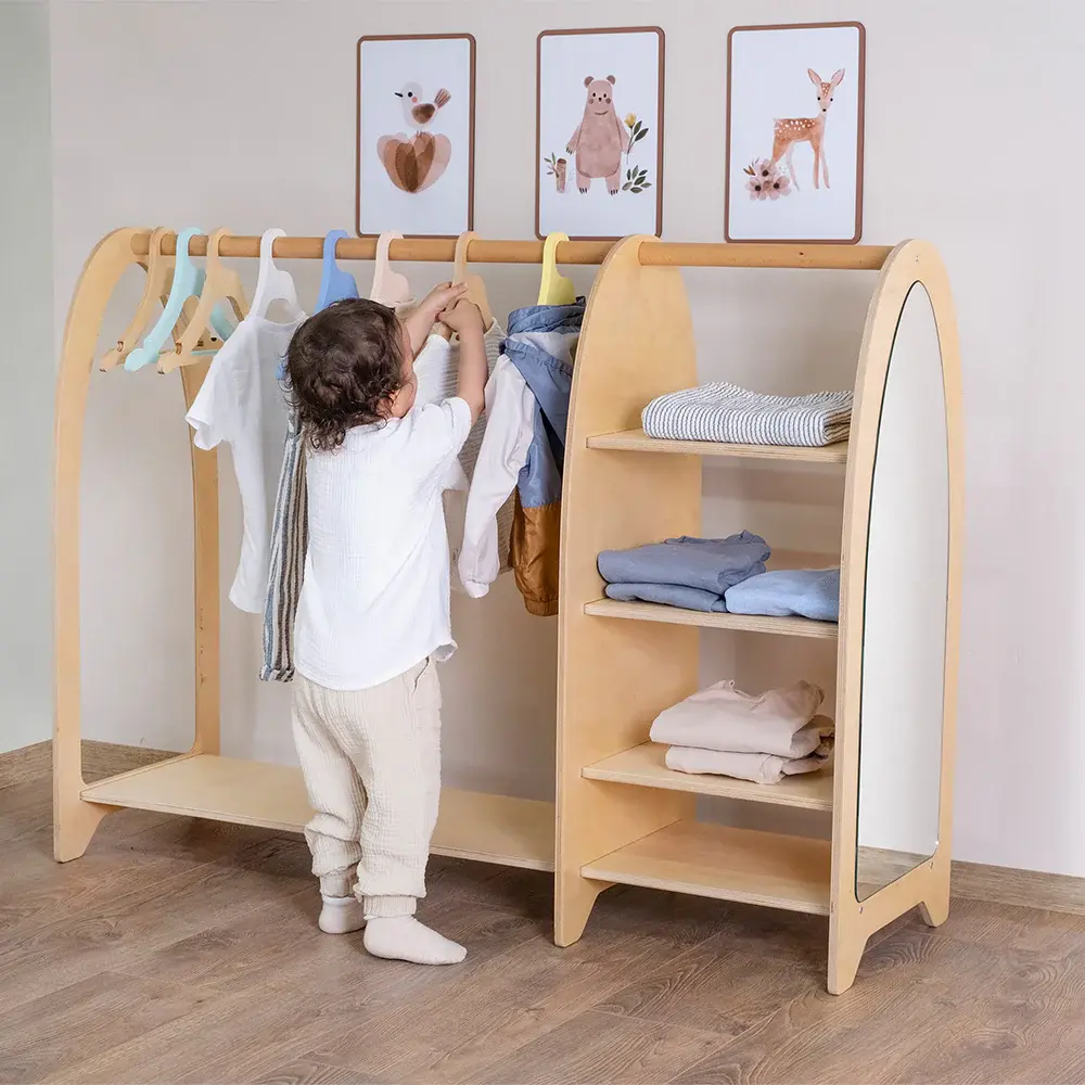 Montessori Doğal Ahşap Aynalı Çocuk Dolabı